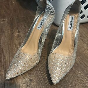Steve Madden Sparkling Silver Heels